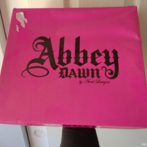 Abbey Dawn cheetah print heels - Picture 10 of 11